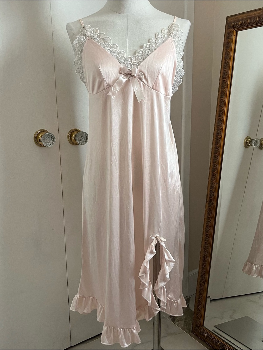 Vintage pink nightgown